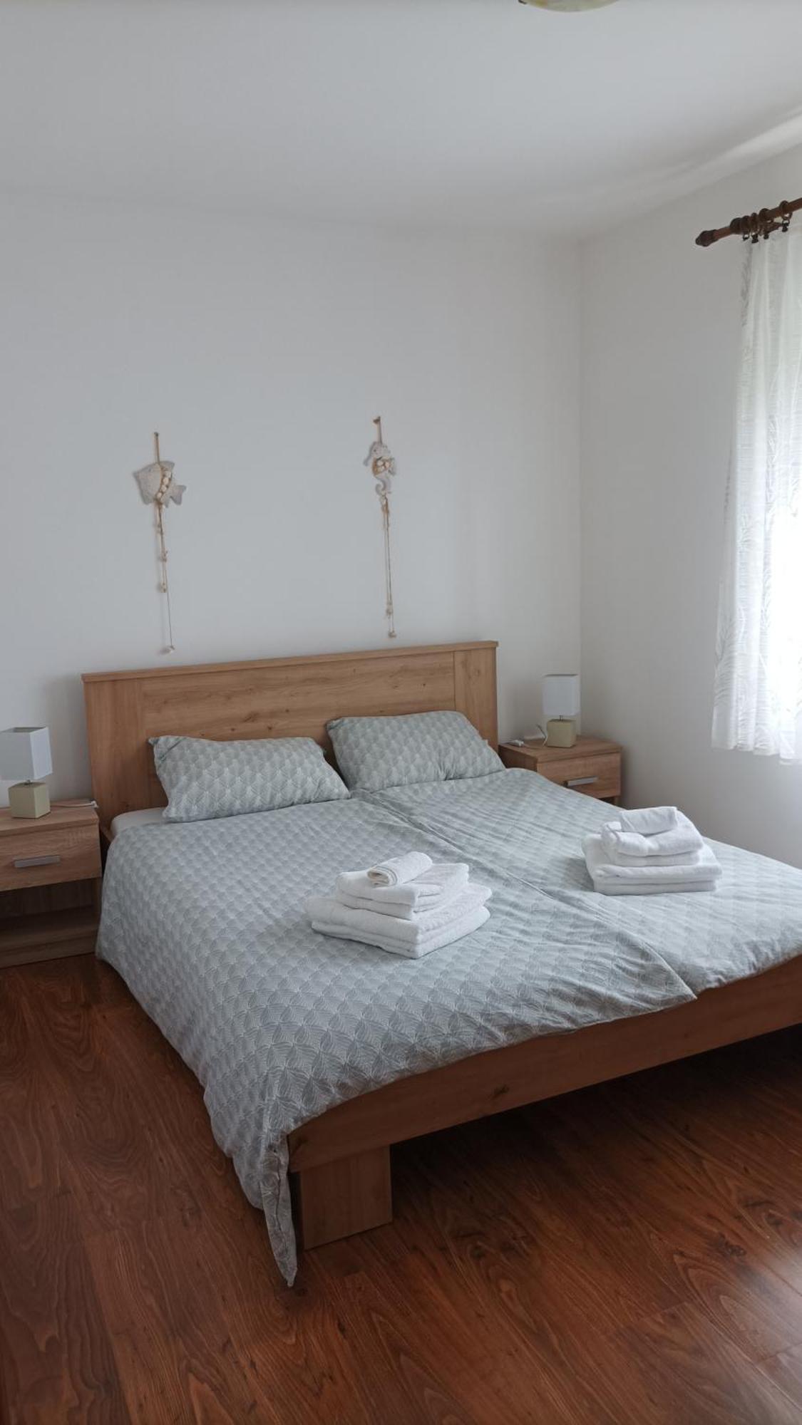 Apartment Oreskovic Крк Экстерьер фото